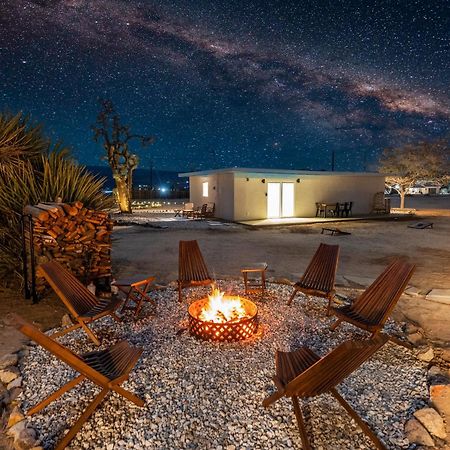 Private Jt Cabin - Ev L2 Station, Hammocks, Fire Pit, Bbq, Bocce Ball, Cornhole ユッカ・バレー エクステリア 写真
